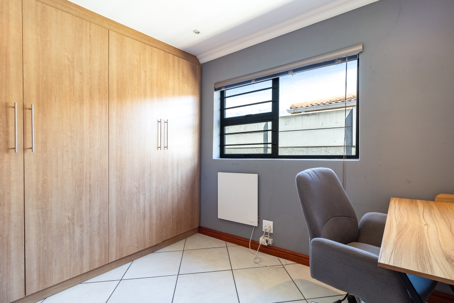 3 Bedroom Property for Sale in Jagtershof Western Cape